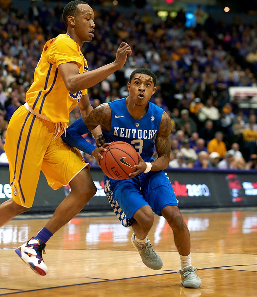 17-Tyler-Ulis-SI-173_TK1_02368.jpg